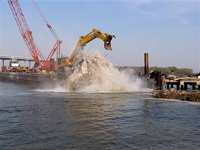 mar_13_grace_252_splash.jpg